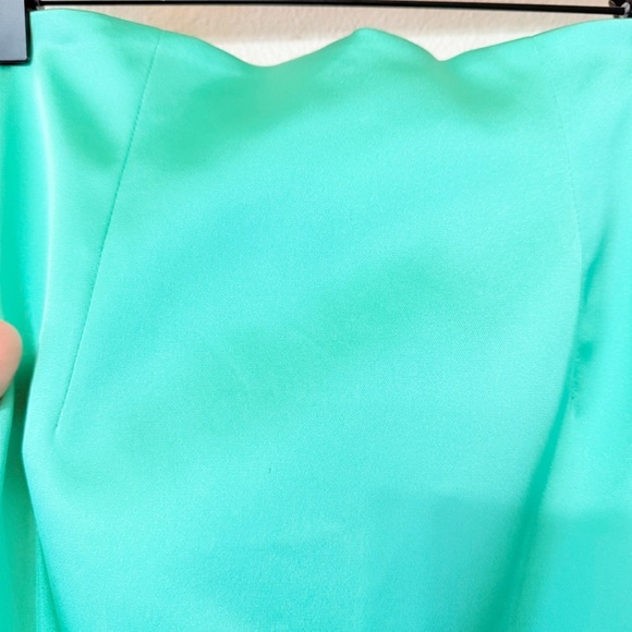 NEW Sergio Hudson Satin High Waist Fitted Mini Skirt in Mint Green Shopbop 6 - Picture 12 of 12